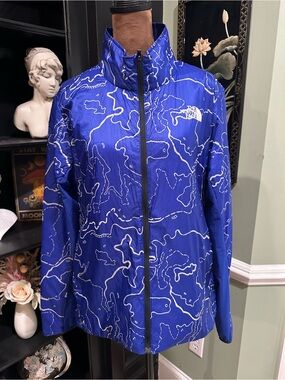 The North Face Blue & White Topographic Map Windbreaker – Size Large